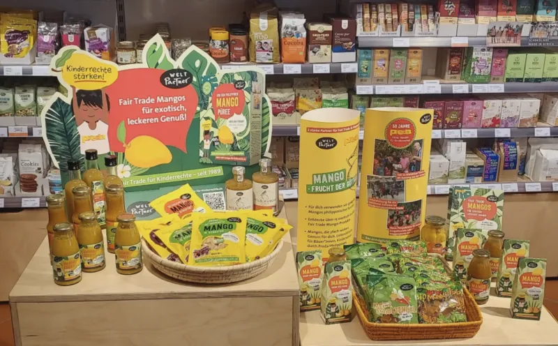 Mango-Angebot im Weltladen