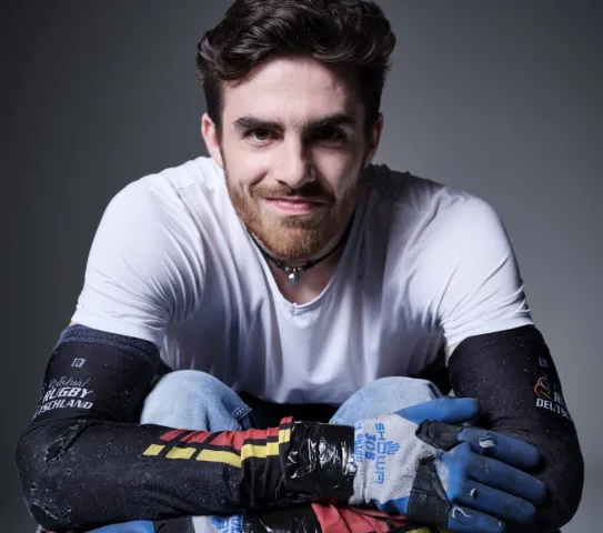 Moritz Brückner in sportlicher Pose