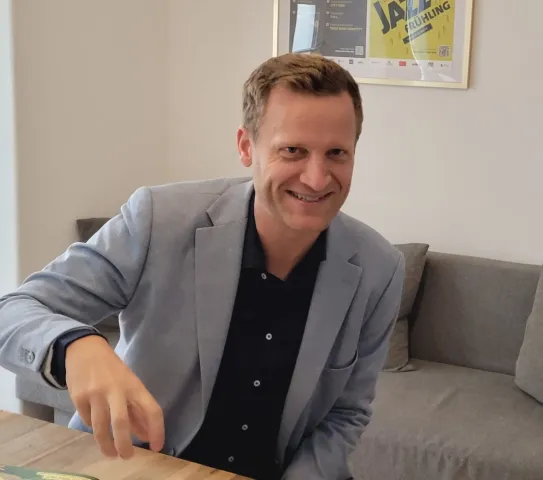 Christian Schoch im Gespräch in der 0831-Redaktion